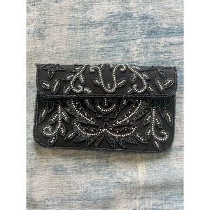 Black Silver Iridescent Floral Beaded Fold Over Magnetic Closure Clutch Bag